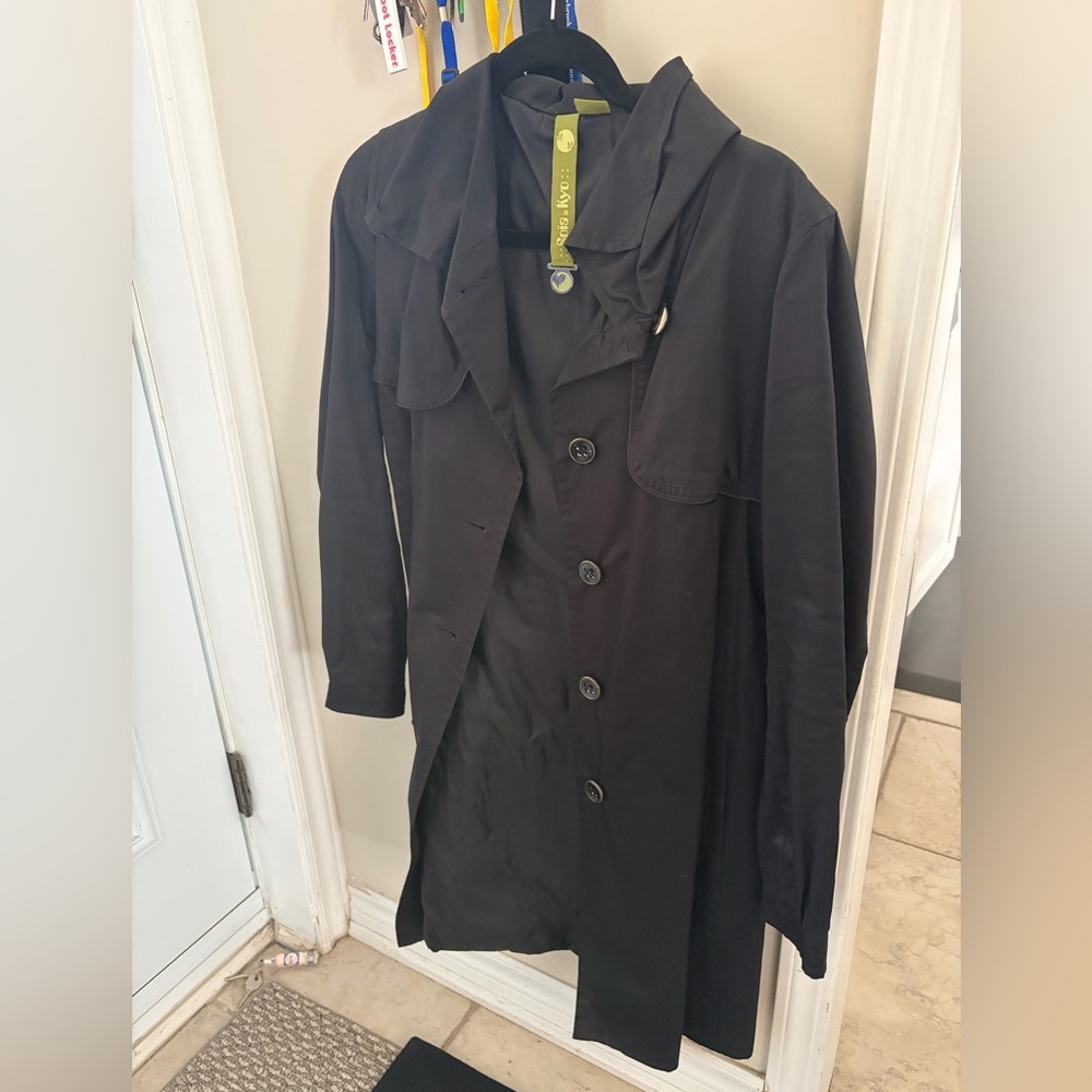 Soia and Kyo short trench coat, new without tags